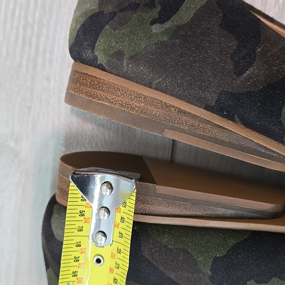 Anthropologie 1.state Women Bennie Leather camo Loafer Slip on shoes sz 9M - Picture 9 of 12